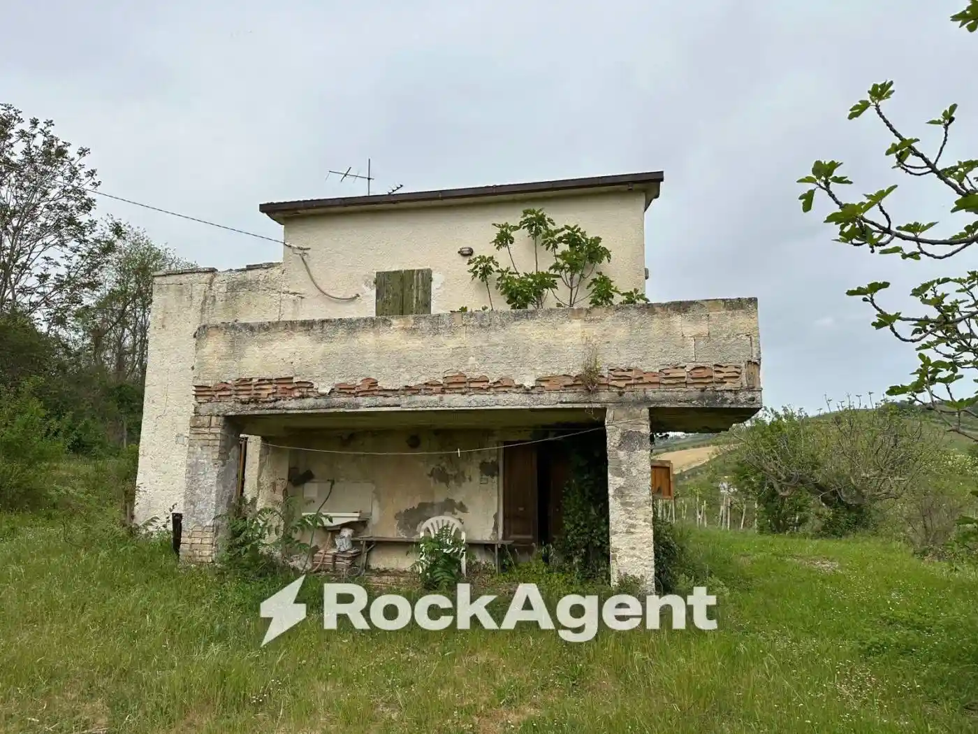 Rustico - Casale in vendita a Villamagna