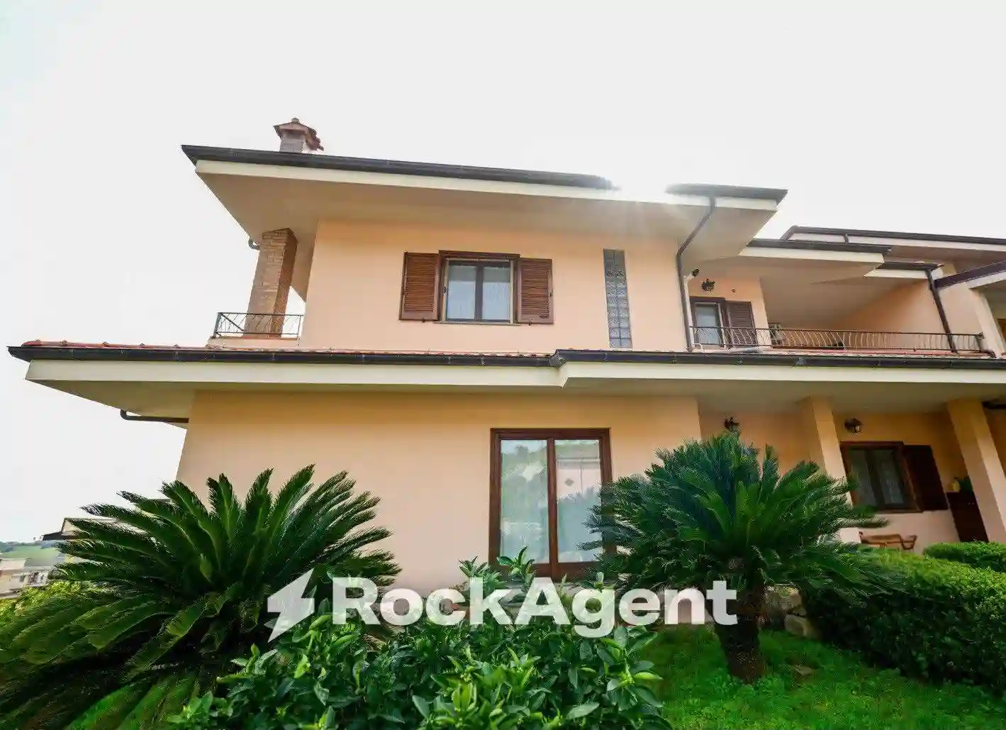 Villa - foto 2