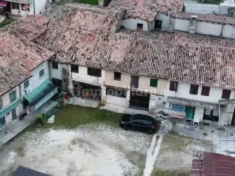 Rustico - Casale in vendita a Asolo