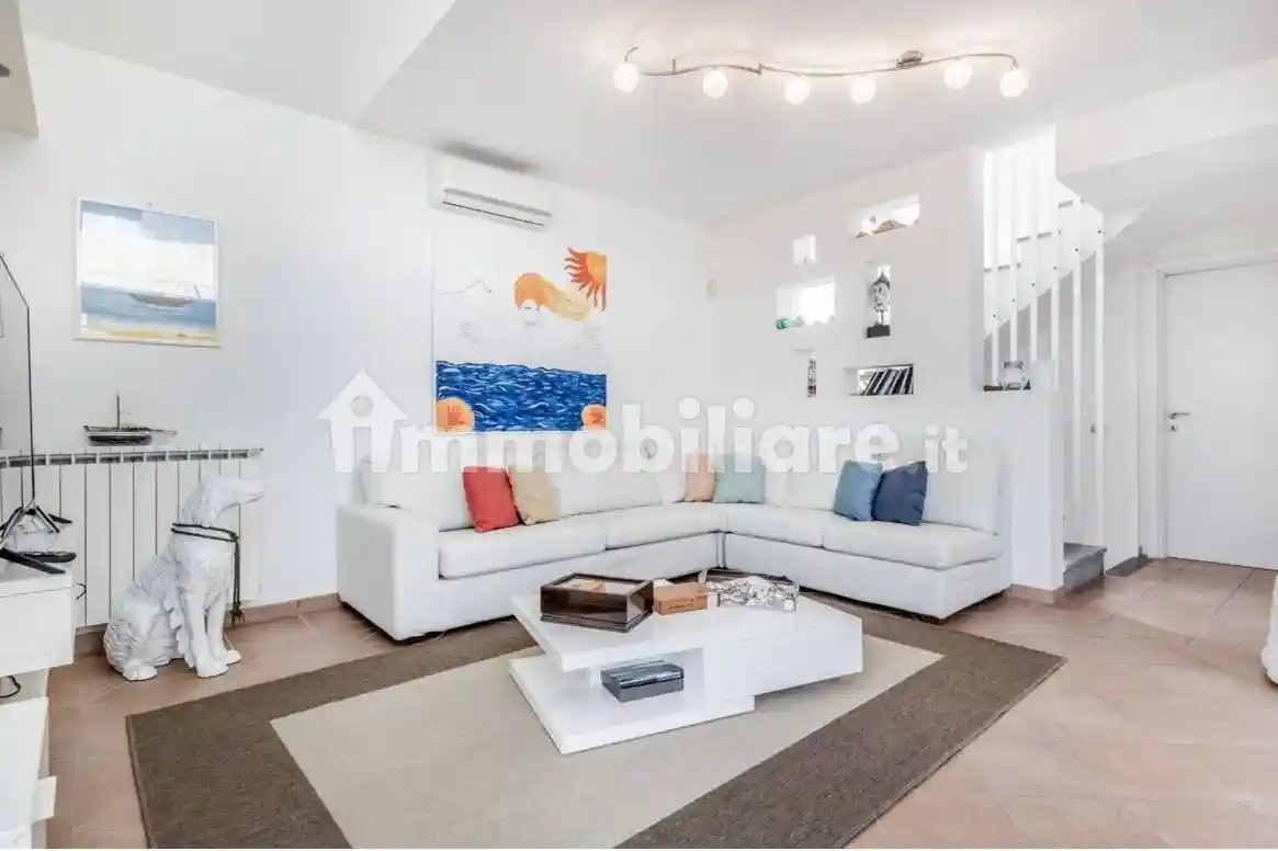 Villa in vendita a Fiumicino