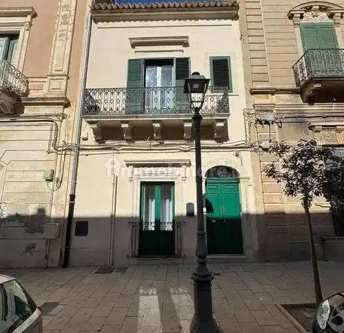 Villa in vendita a Vittoria