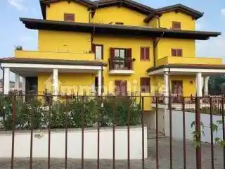 Appartamento in affitto a Giussago