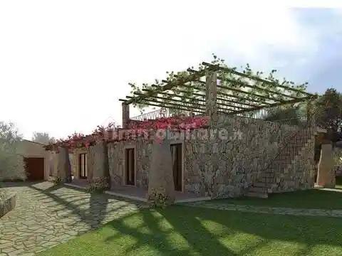 Villa in vendita a Olbia