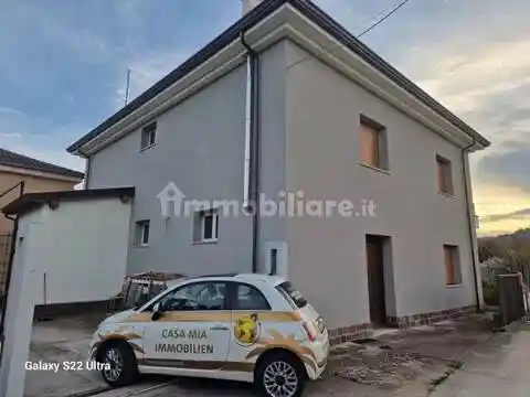 Villa in vendita a Casalvieri