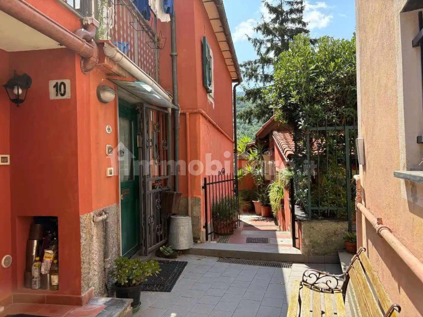 Casa indipendente in vendita a Genova