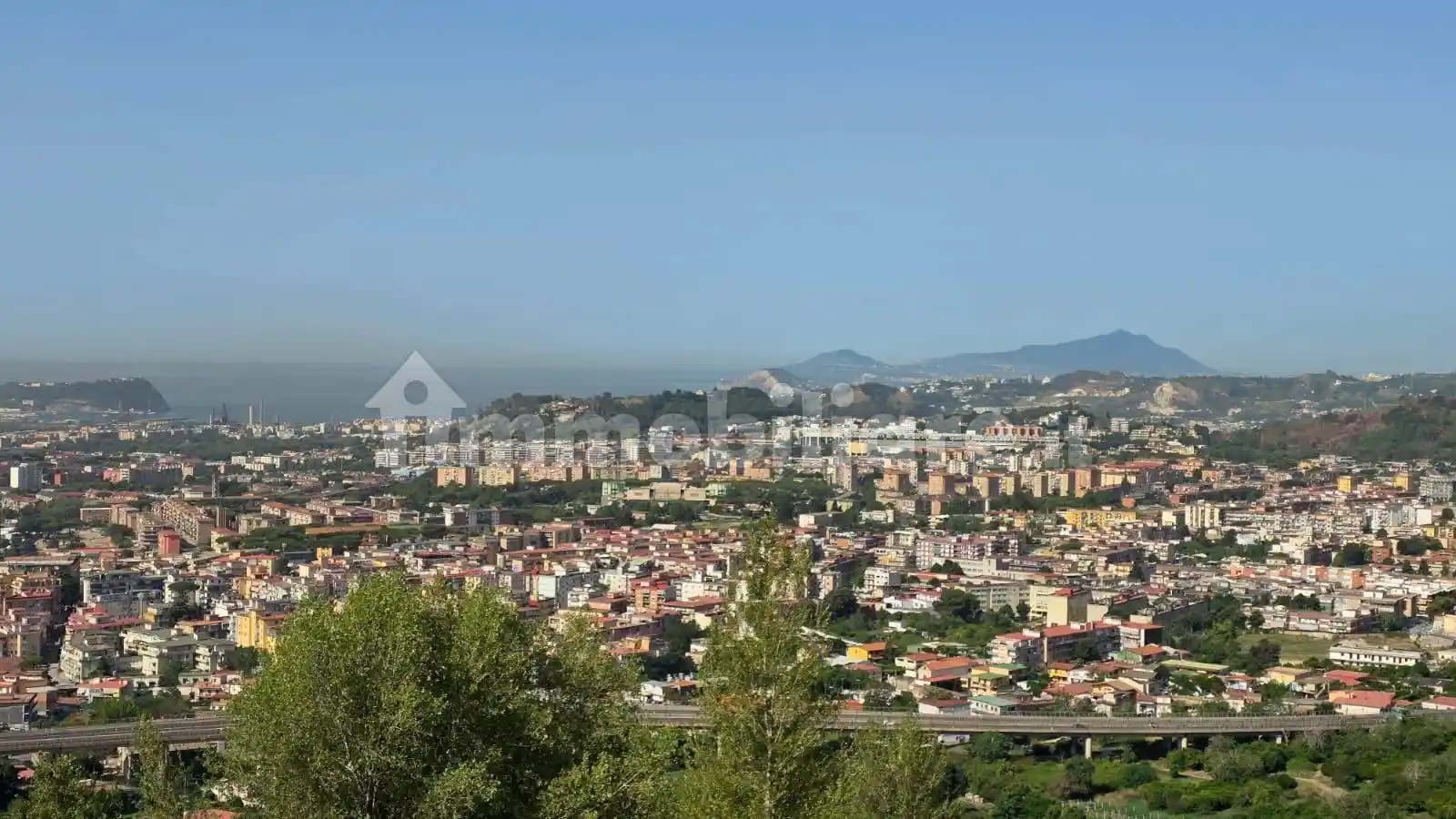 Appartamento in affitto a Napoli