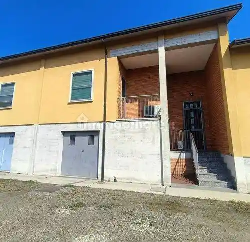 Villa in vendita a Valeggio