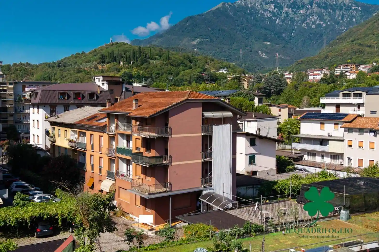 Palazzo - Edificio in vendita a Darfo Boario Terme