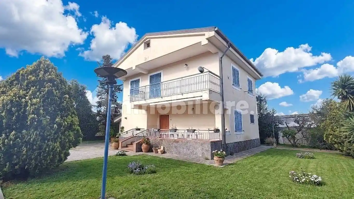 Villa in vendita a Capaccio Paestum