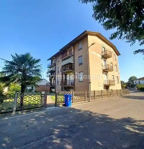 Appartamento in vendita a Ferrera Erbognone