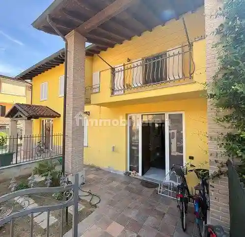 Villetta a schiera - foto 2