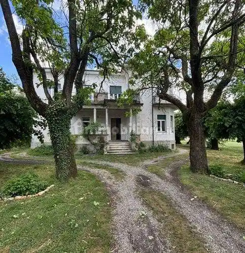 Villa in vendita a Castelnuovo Scrivia