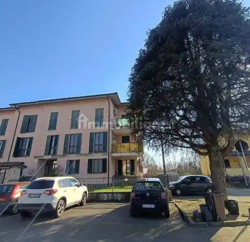 Appartamento in vendita a Sannazzaro de' Burgondi