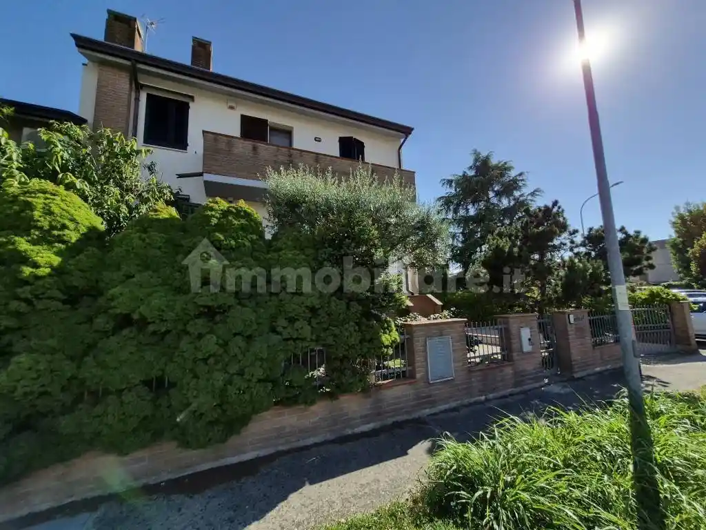 Villa in vendita a Occhiobello