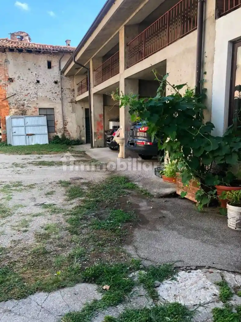 Rustico - Casale in vendita a Prevalle