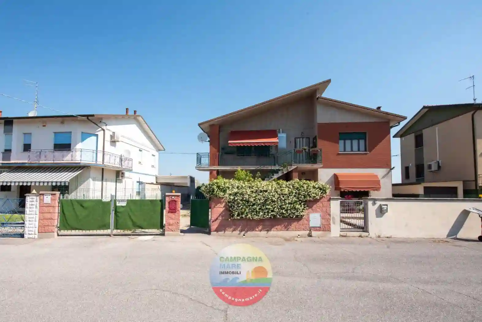 Villa - foto 3