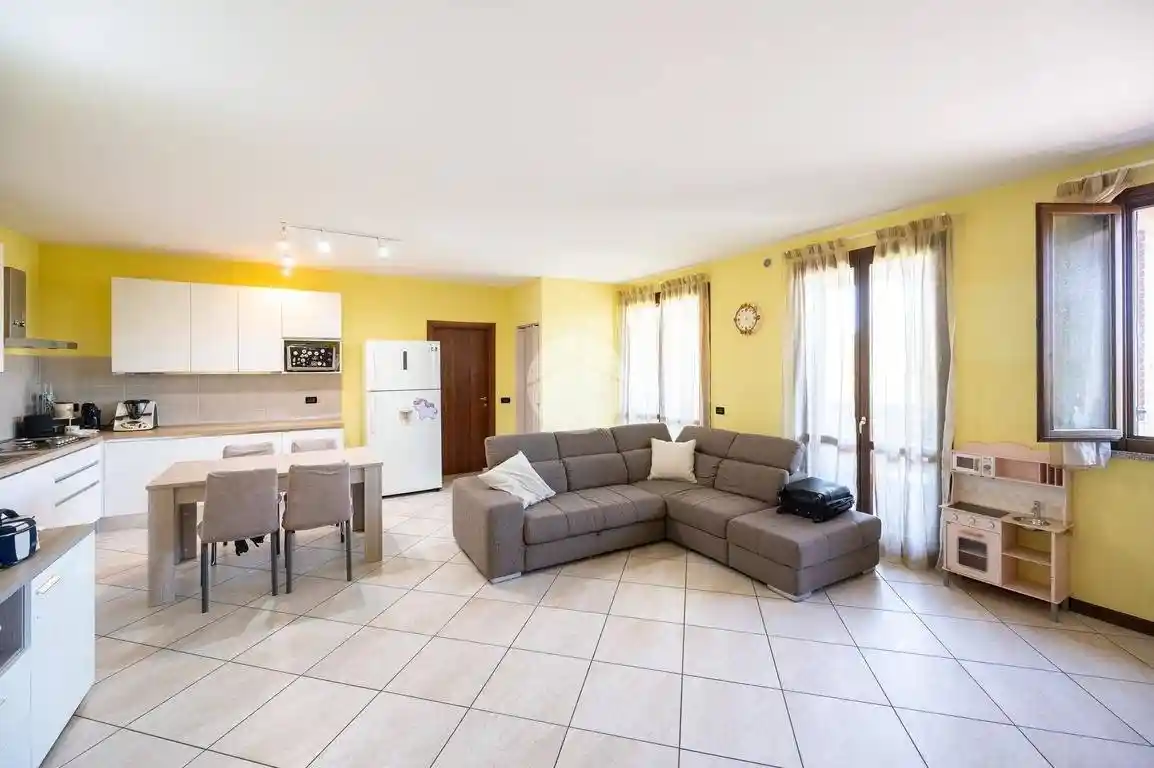 Appartamento in vendita a Curtatone