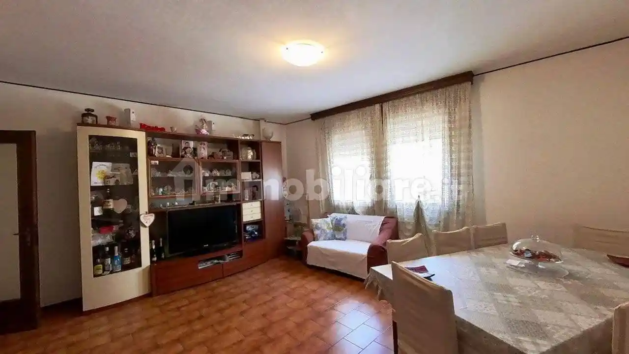 Appartamento in vendita a Pernumia