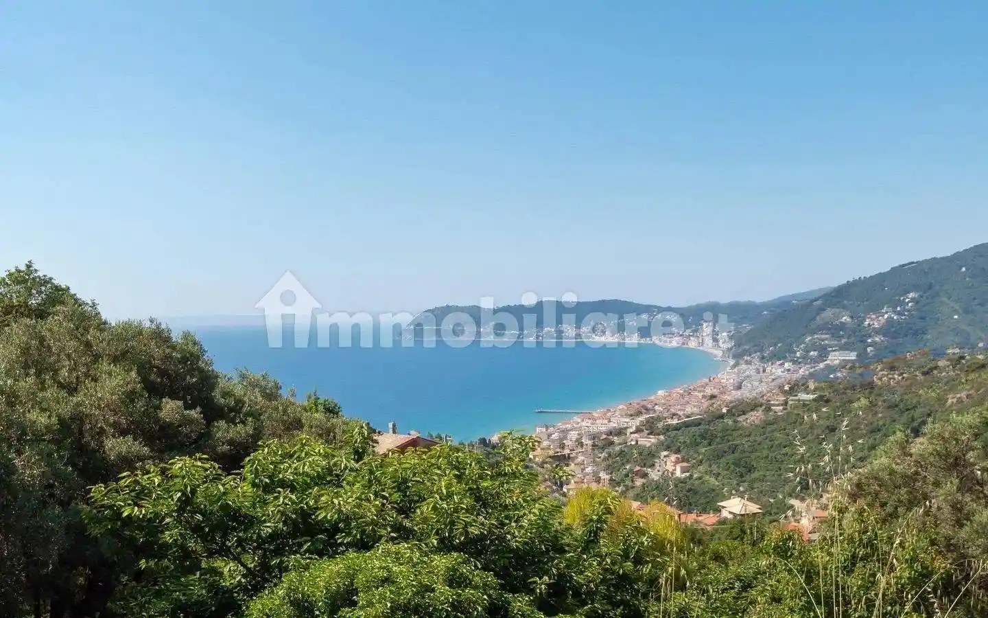 Villa in vendita a Alassio