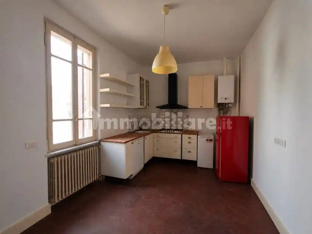 Appartamento in vendita a Piacenza