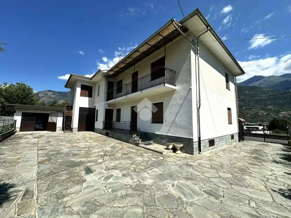 Villa in vendita a Bussoleno