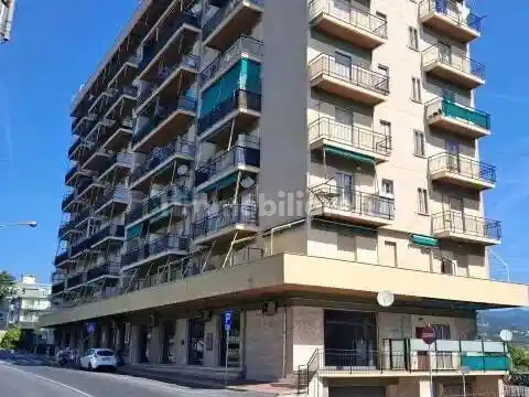 Appartamento in vendita a Borghetto Santo Spirito