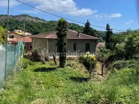 Villa in vendita a La Spezia