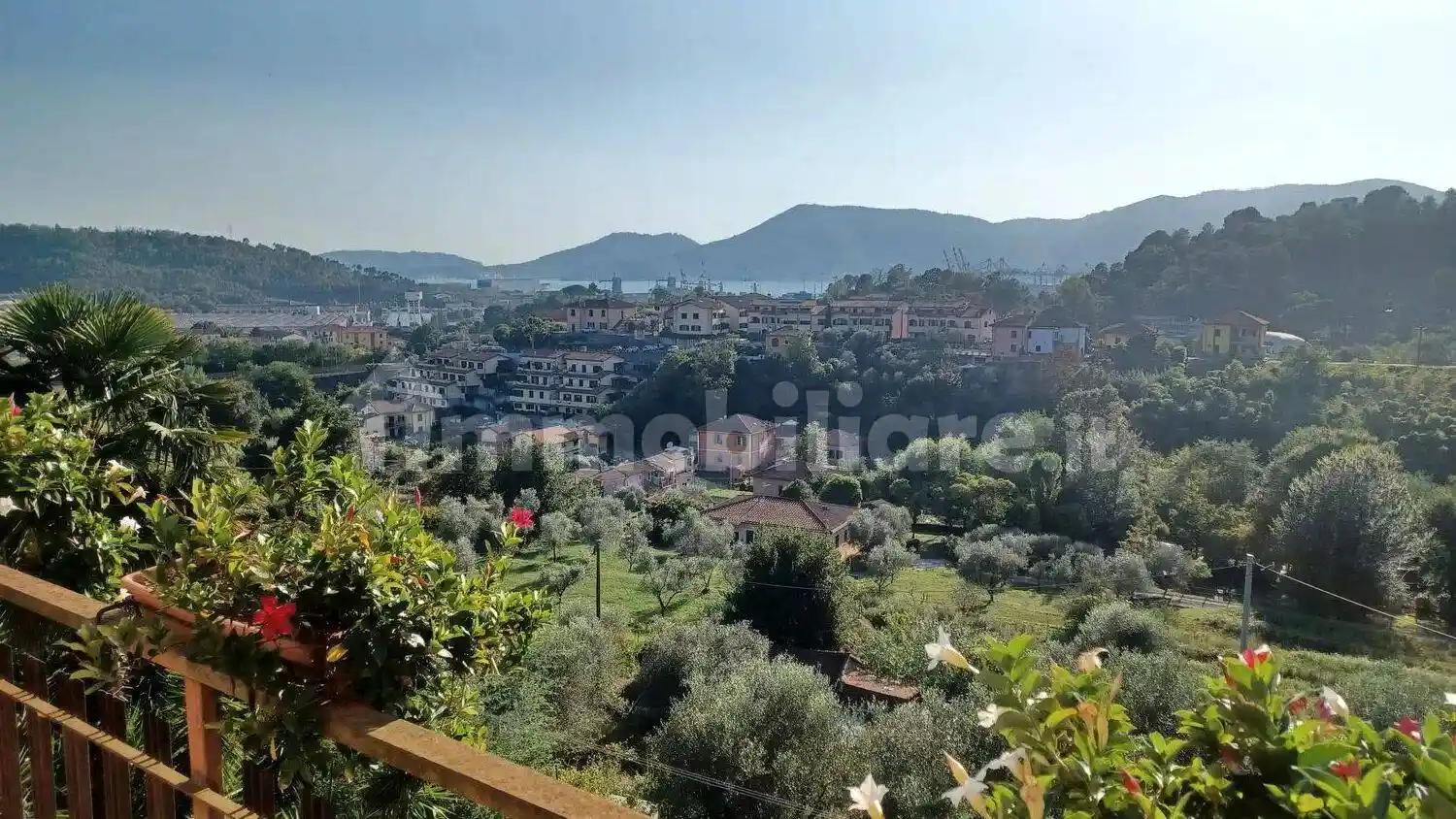 Villa in vendita a La Spezia