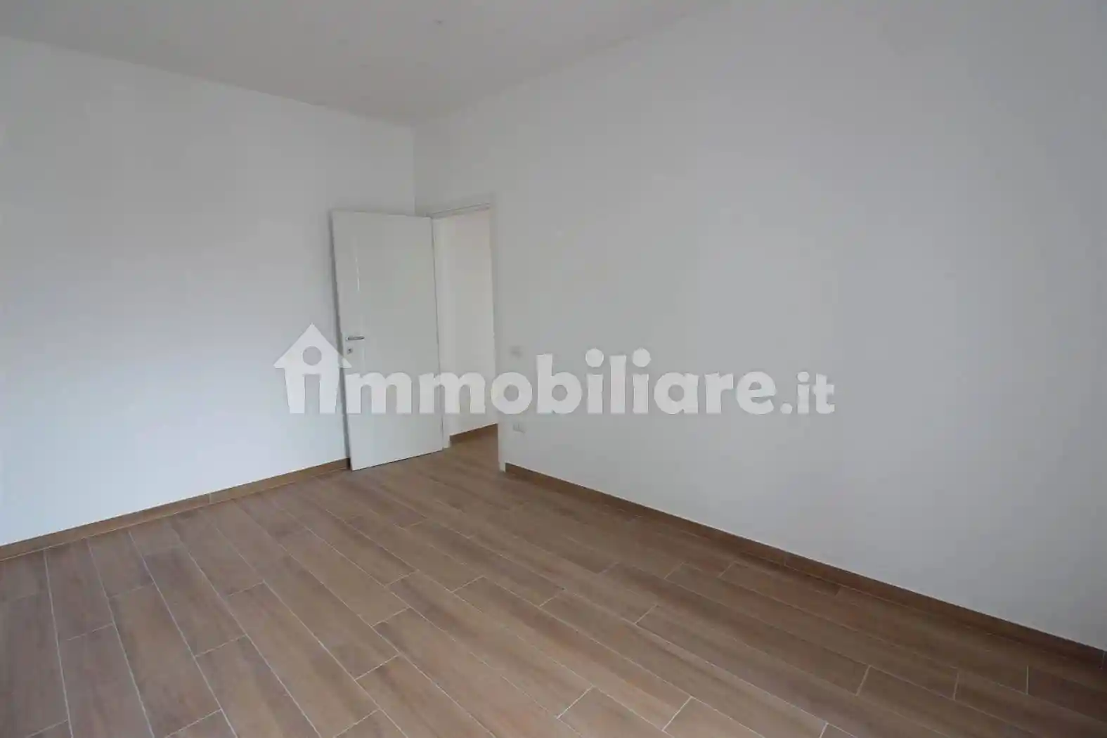 Appartamento in vendita a Salerno
