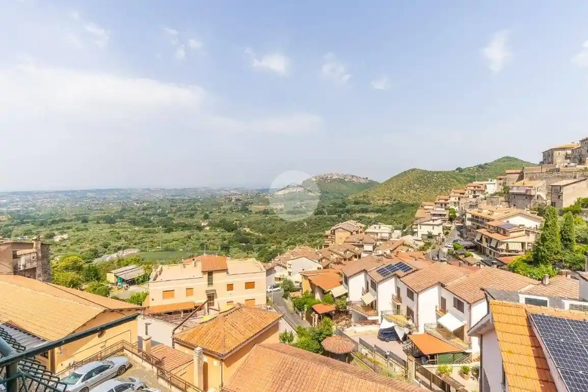 Appartamento in vendita a Guidonia Montecelio