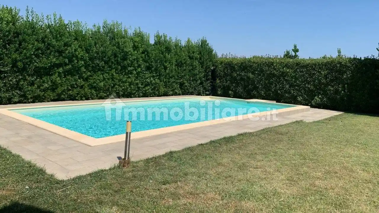 Villa in vendita a Cesena