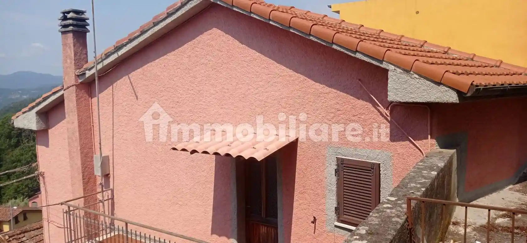 Appartamento in vendita a Calice al Cornoviglio