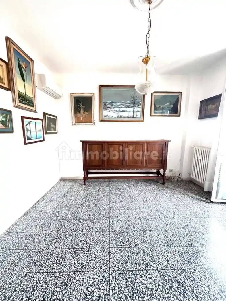 Appartamento in vendita a Livorno