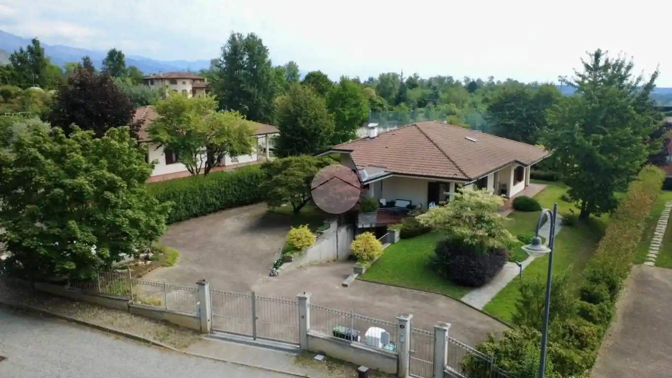 Villa in vendita a Rivara