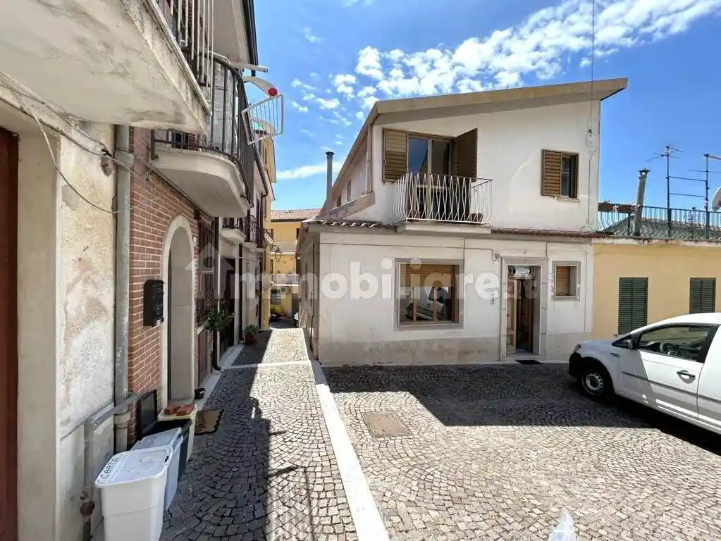Villetta a schiera in vendita a Mirabella Eclano