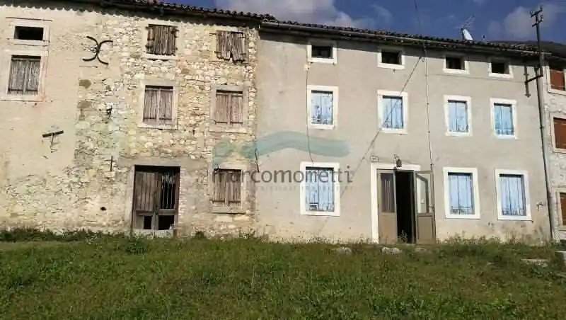 Rustico - Casale in vendita a Fregona