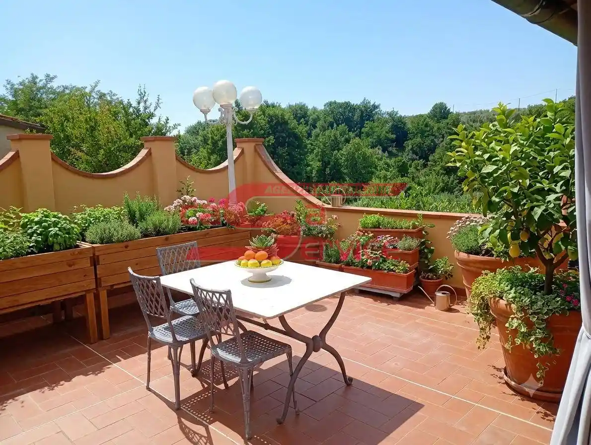 Casa indipendente in vendita a Lamporecchio