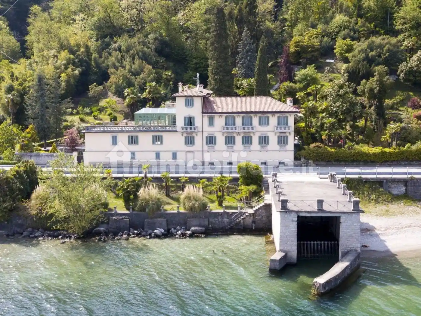 Villa in vendita a Oggebbio