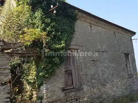 Rustico - Casale in vendita a Ponzone
