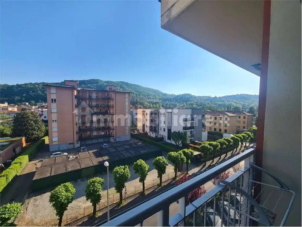 Appartamento in vendita a Cernobbio