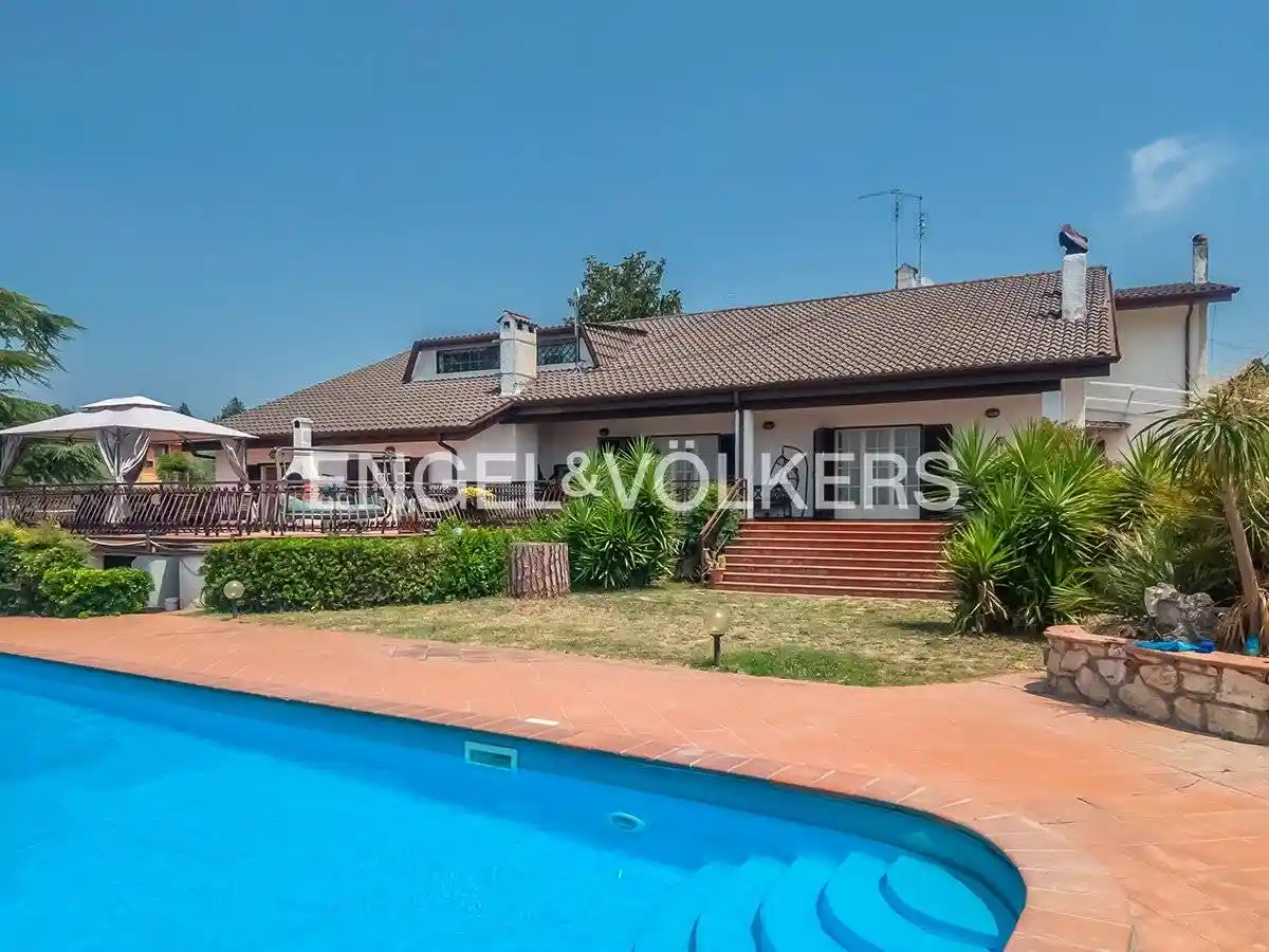 Villa in vendita a Gallicano nel Lazio