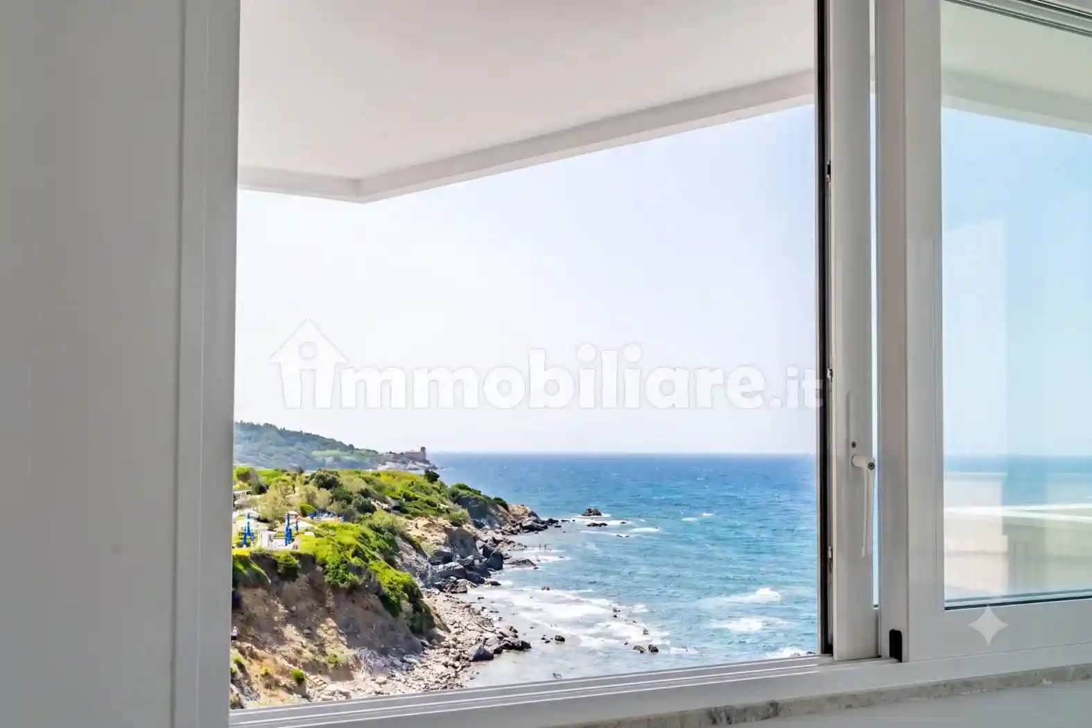 Appartamento in vendita a Livorno