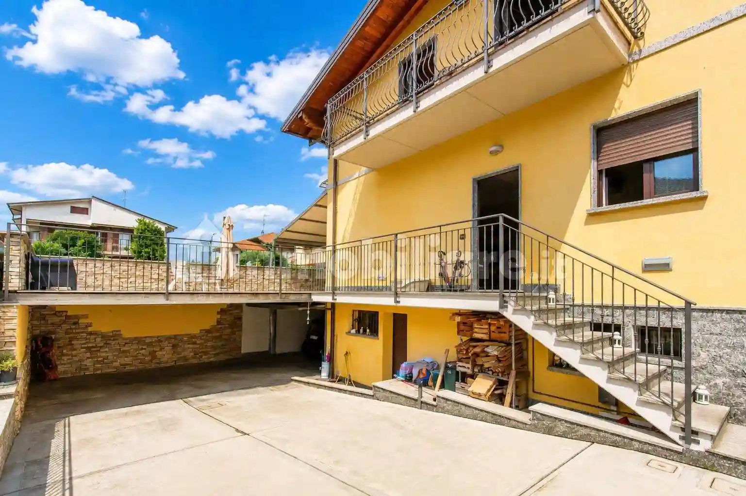 Villa - foto 2