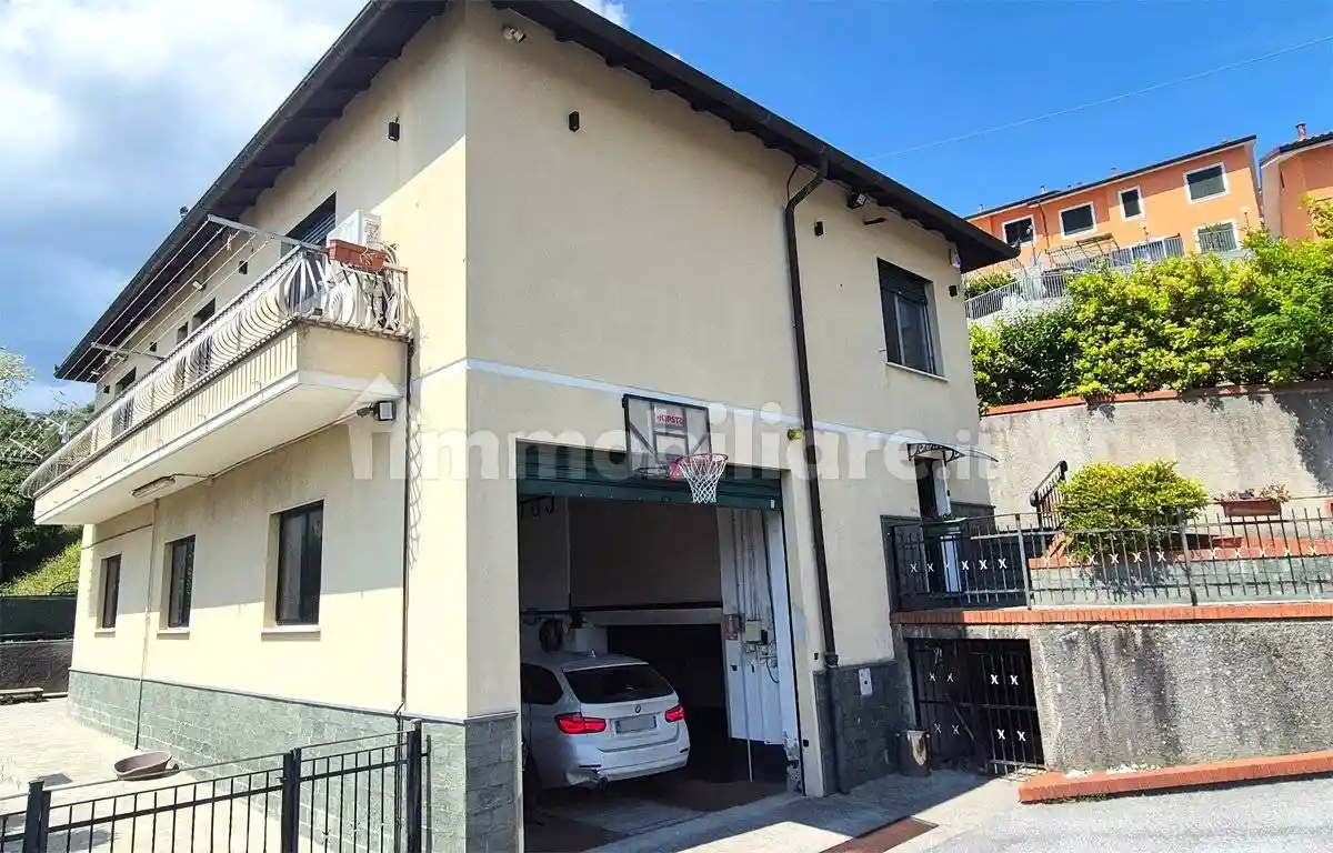 Villa in vendita a Genova