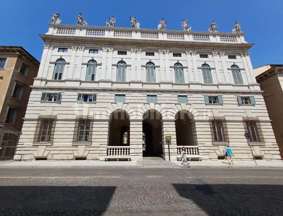 Appartamento in affitto a Verona
