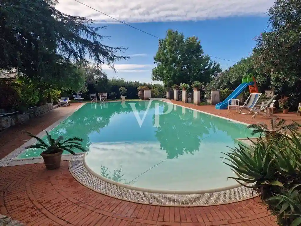 Villa - foto 4
