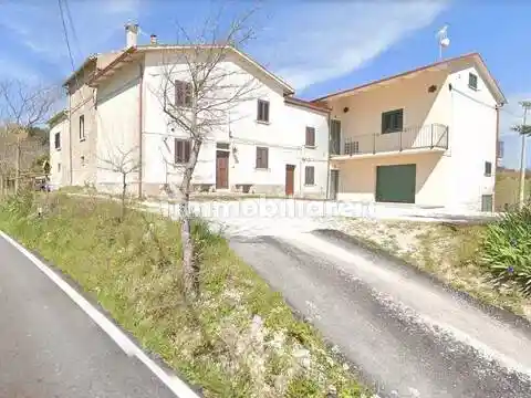 Rustico - Casale in vendita a Cagli
