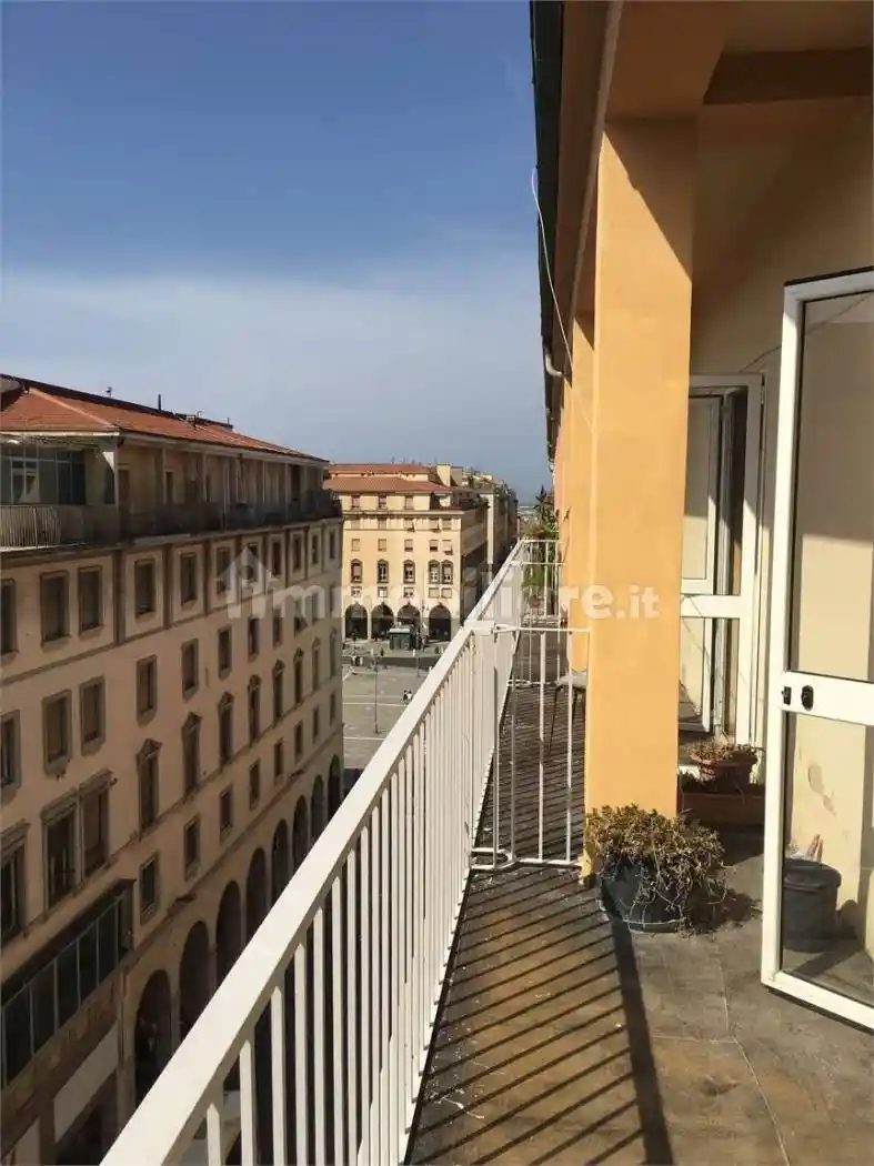 Appartamento in vendita a Livorno