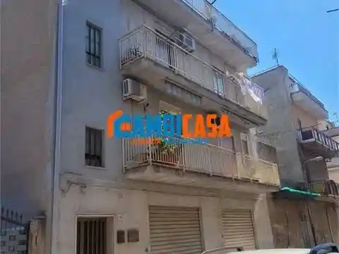 Appartamento in vendita a Palermo