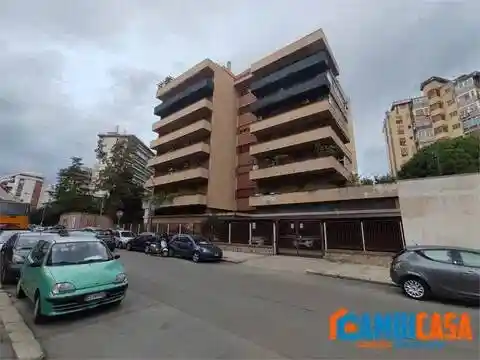 Appartamento in vendita a Palermo